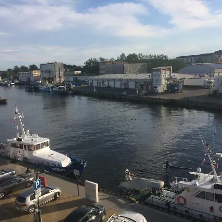 Lägenhet Apartamenty Port Ustka Centrum Z Miejscem Garazowym Ustka