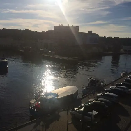 Lägenhet Apartamenty Port Ustka Centrum Z Miejscem Garazowym Ustka