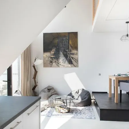 Lägenhet Apartamenty Port Ustka Centrum Z Miejscem Garazowym Ustka