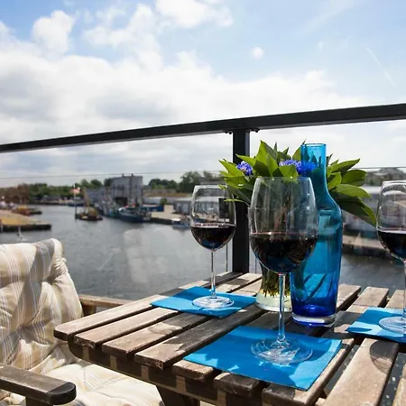 Apartamenty Port Ustka Centrum Z Miejscem Garazowym Ustka