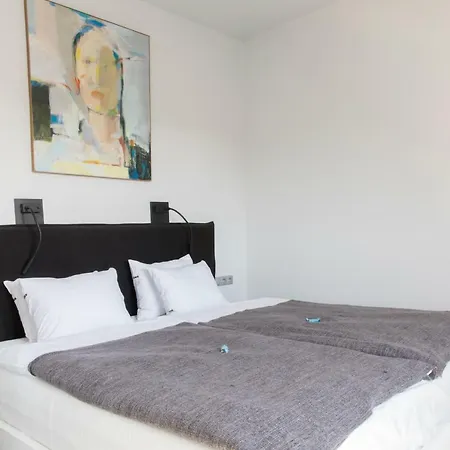 Lägenhet Apartamenty Port Ustka Centrum Z Miejscem Garazowym *