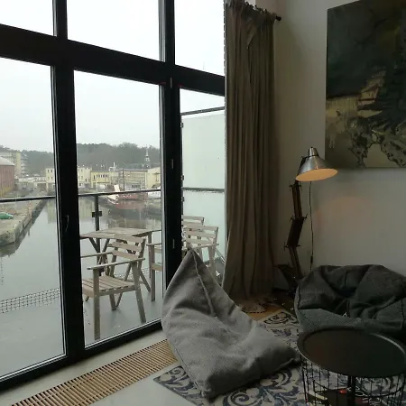 Apartamenty Port Ustka Centrum Z Miejscem Garazowym Lägenhet