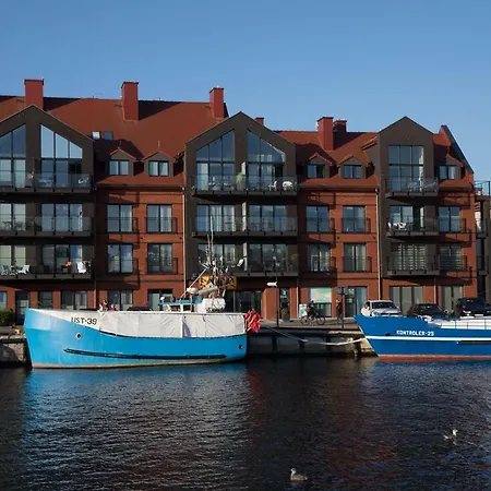 Lägenhet Apartamenty Port Ustka Centrum Z Miejscem Garazowym Ustka