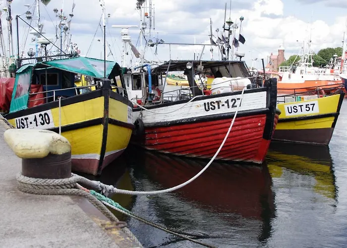 Appartamento Apartamenty Port Ustka Centrum Nad Woda Z Miejscem Garazowym *