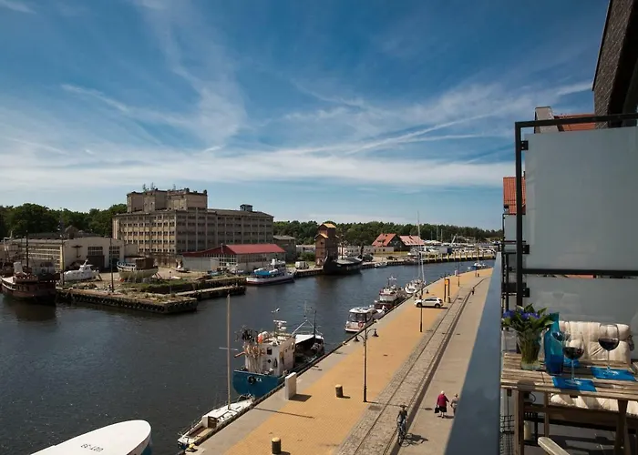 Port Centrum Nad Wodą Z Miejscem Garażowym * Ustka