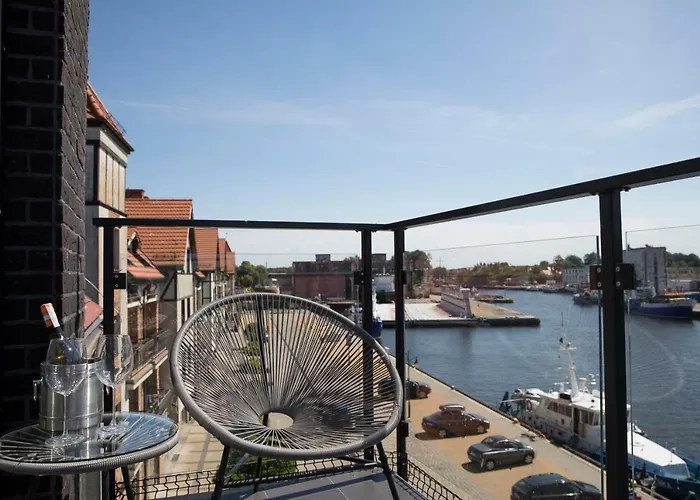 Port Centrum Nad Wodą Z Miejscem Garażowym Apartament Ustka